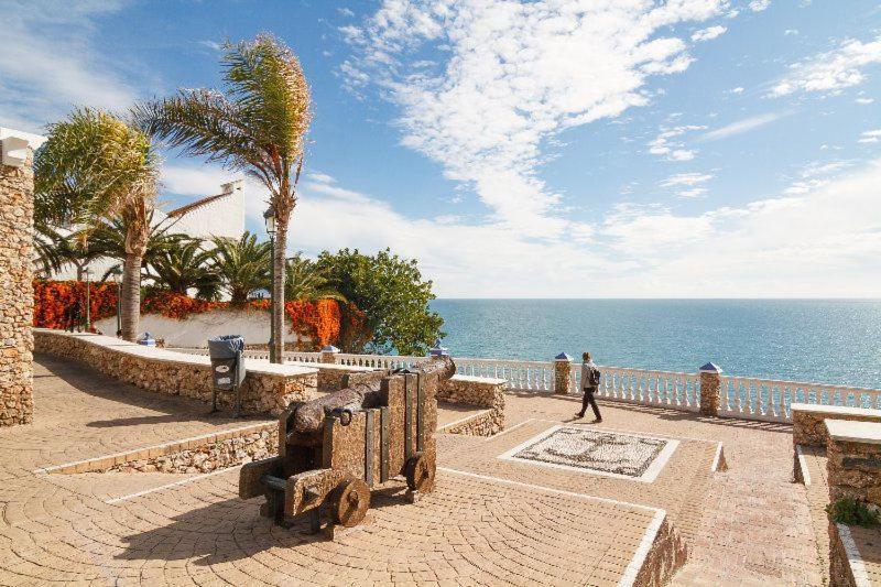 Apartamento Centrico Silencioso Nerja Luaran gambar